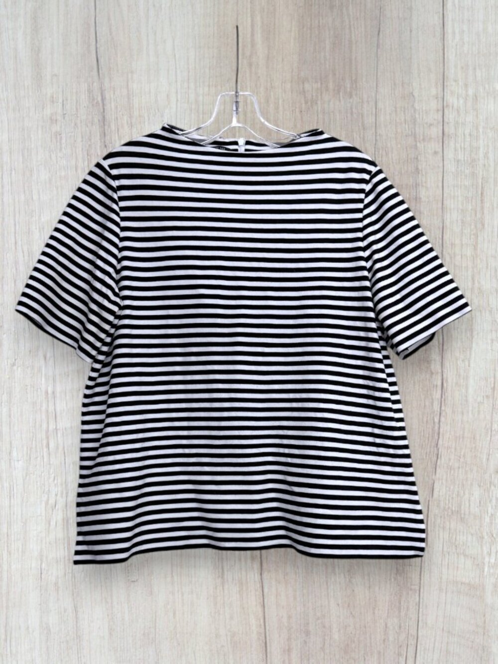 Lafayette 148 New York Black White Striped Viscose Knit Boat Ballet Neck Top L
